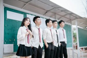 Read more about the article Banking in Canada: A Comprehensive Guide for Astute International Students