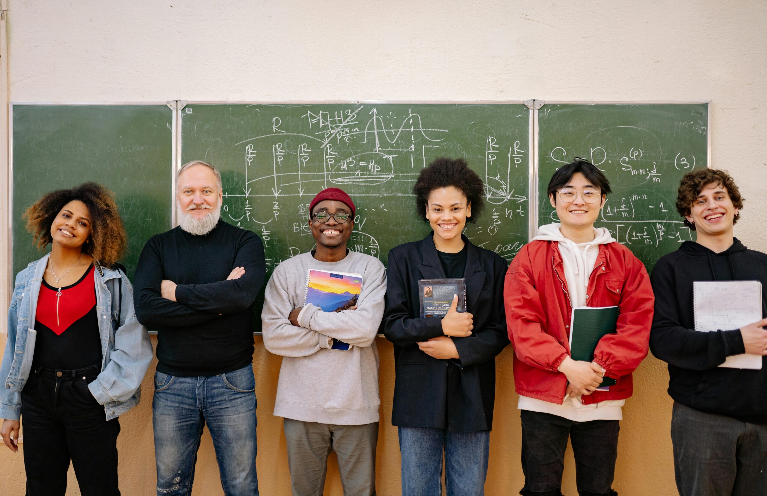You are currently viewing Unlock Your Canadian Dream: The CAEL Scholarship for Aspiring International Students