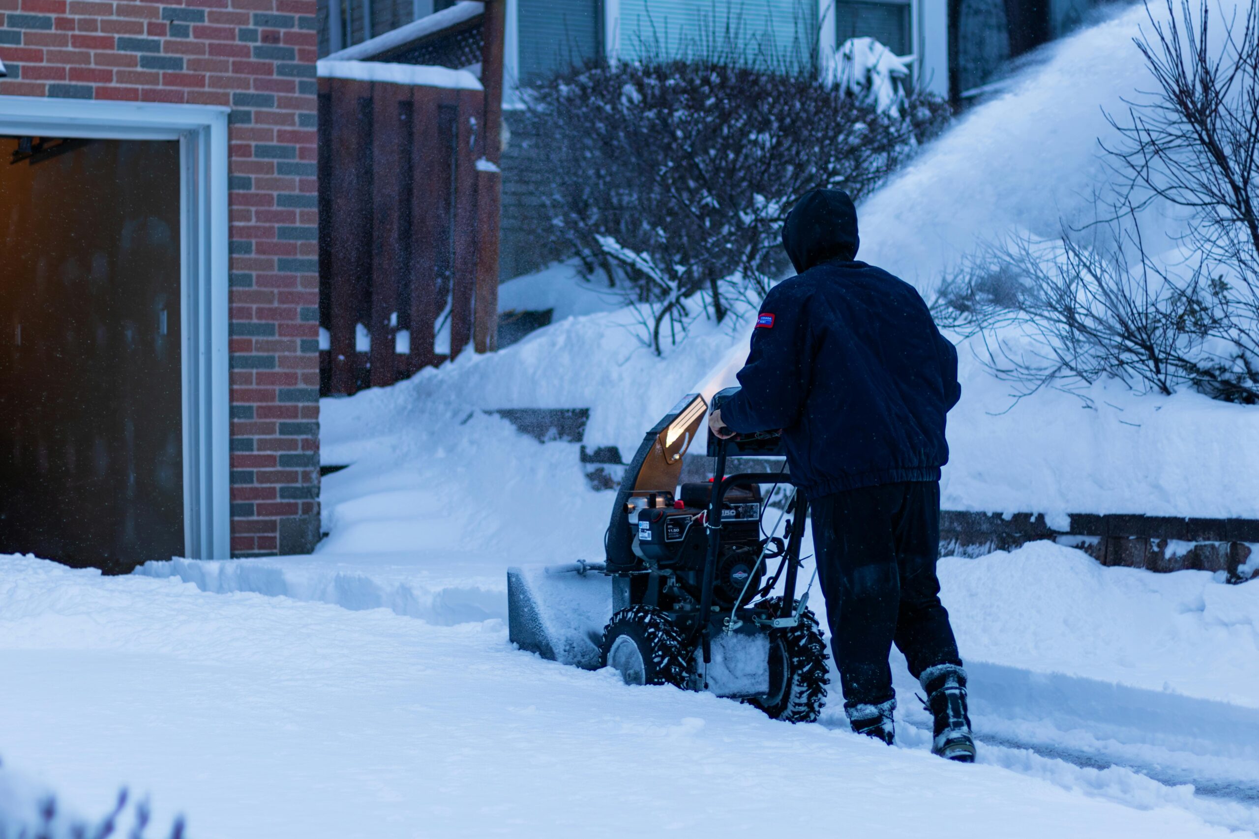 You are currently viewing Seize Your Future: Expert Guide to Canadian Immigration