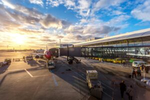 Read more about the article Ace Your Arrival: Essential Pre-Departure Checklist for International Students in Canada