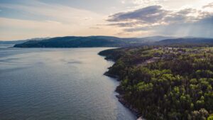 Read more about the article Navigating Canadian Inadmissibility: Expert Tips for Summer Travel Success