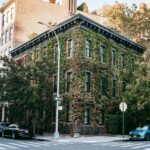 US Green Card vs. Canadian Permanent Residence: A Skilled Worker’s Definitive Dilemma and the Crucial Decision