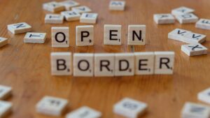 Read more about the article Canada’s Bold New Citizenship by Descent Rules: A Game Changer for Canadians Abroad