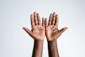 Read more about the article 2025 Express Entry Draws Demystified: An Essential Analysis for Canadian Immigration Hopefuls