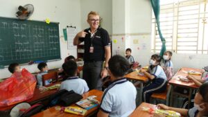 Read more about the article An Indispensable Guide: 6 Powerful Tips to Prepare for the School Term