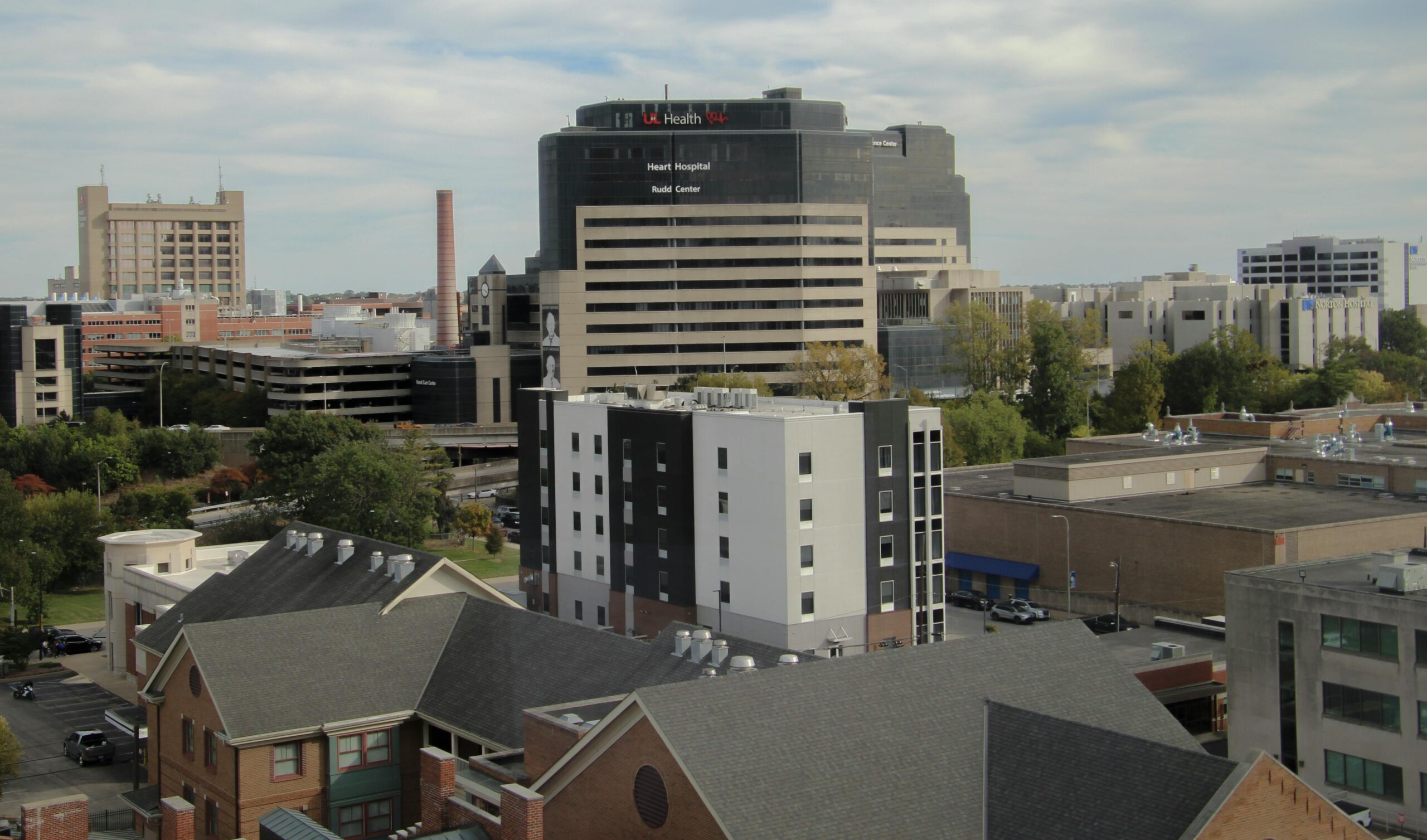 You are currently viewing Ontario Revolutionizes Healthcare Licensing: Your Definitive Guide to Interprovincial Mobility
