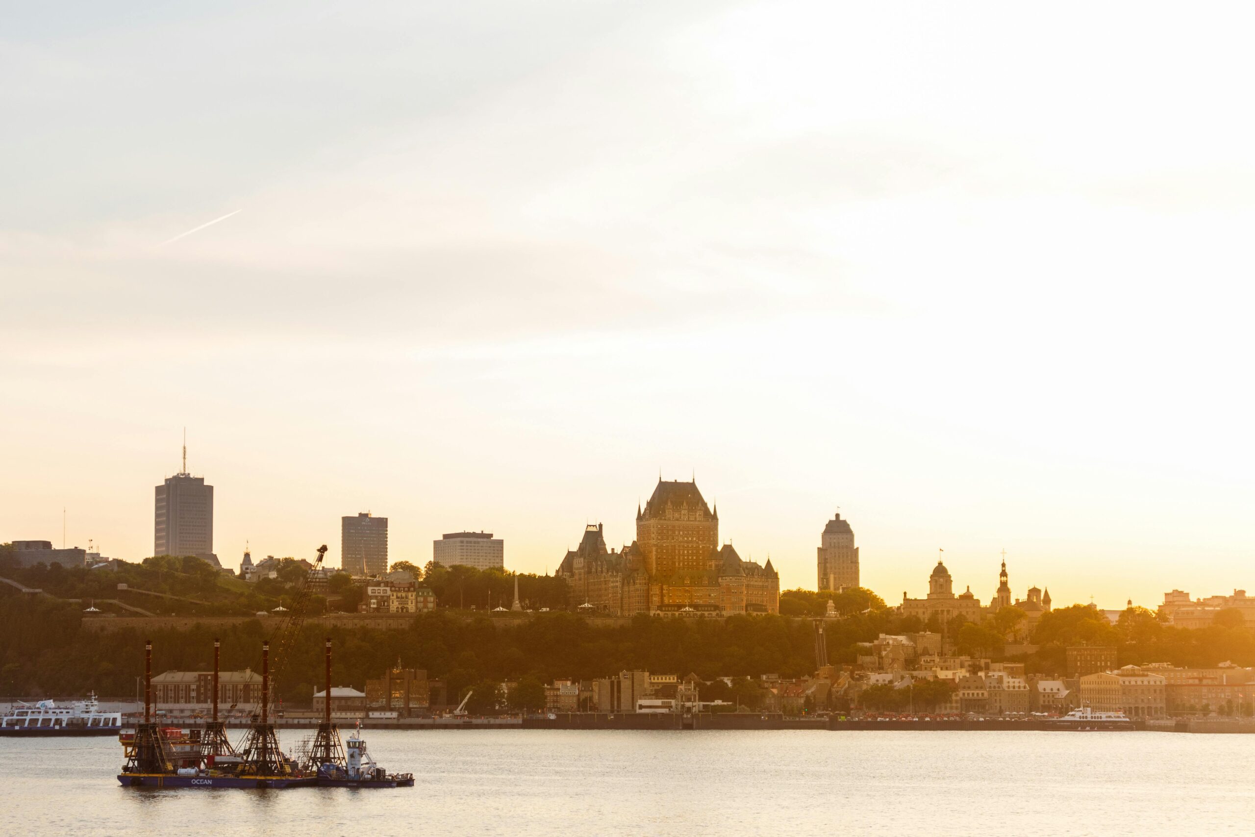 You are currently viewing Your Definitive Guide: Achieving NCLC 4 French for a Powerful Canadian Immigration Advantage