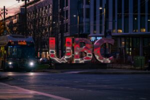 Read more about the article The Essential Checklist: 5 Crucial Questions for Hiring a Canadian Immigration Representative